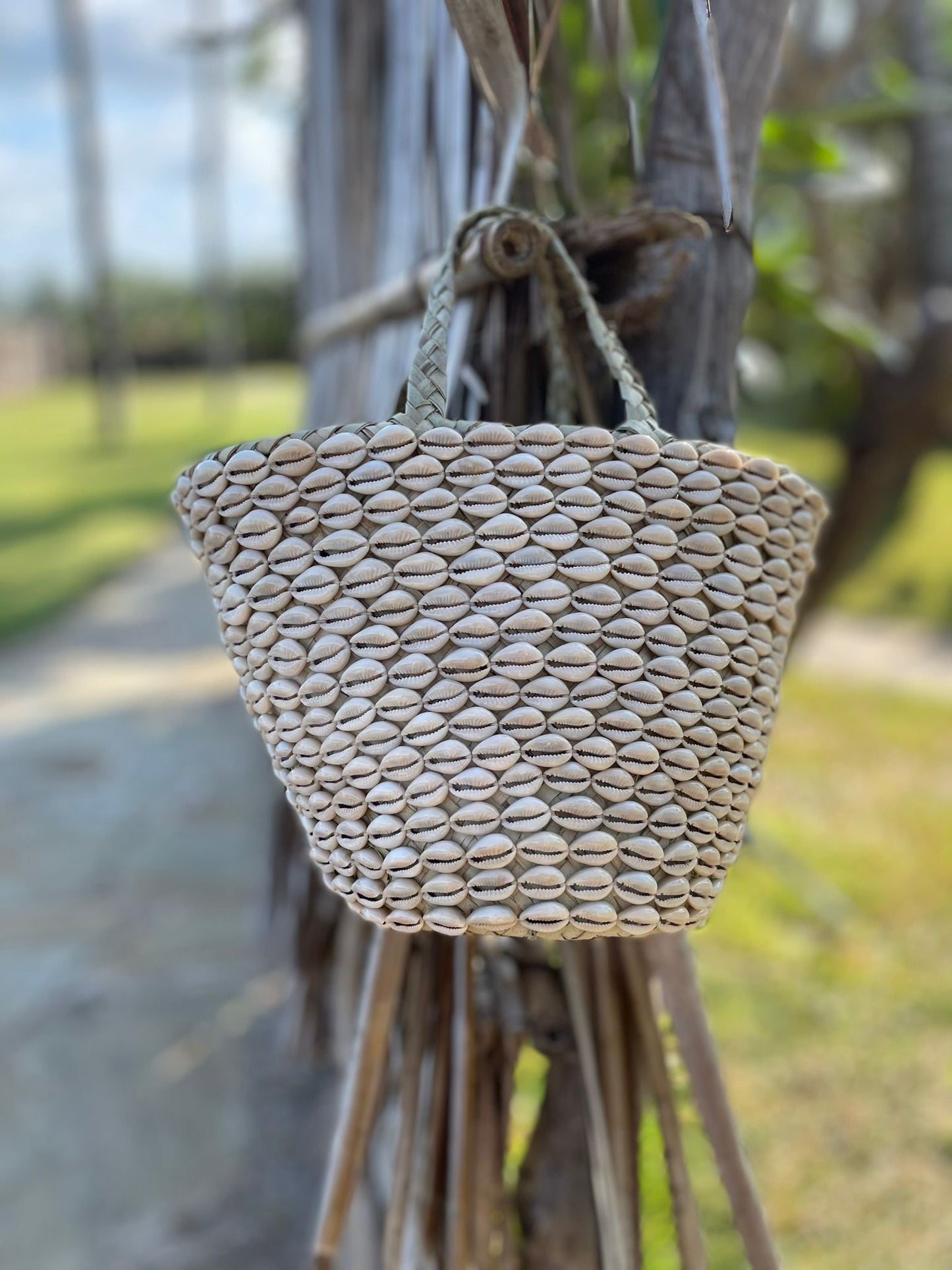BORSA INTRECCIATA CONCHIGLIE
