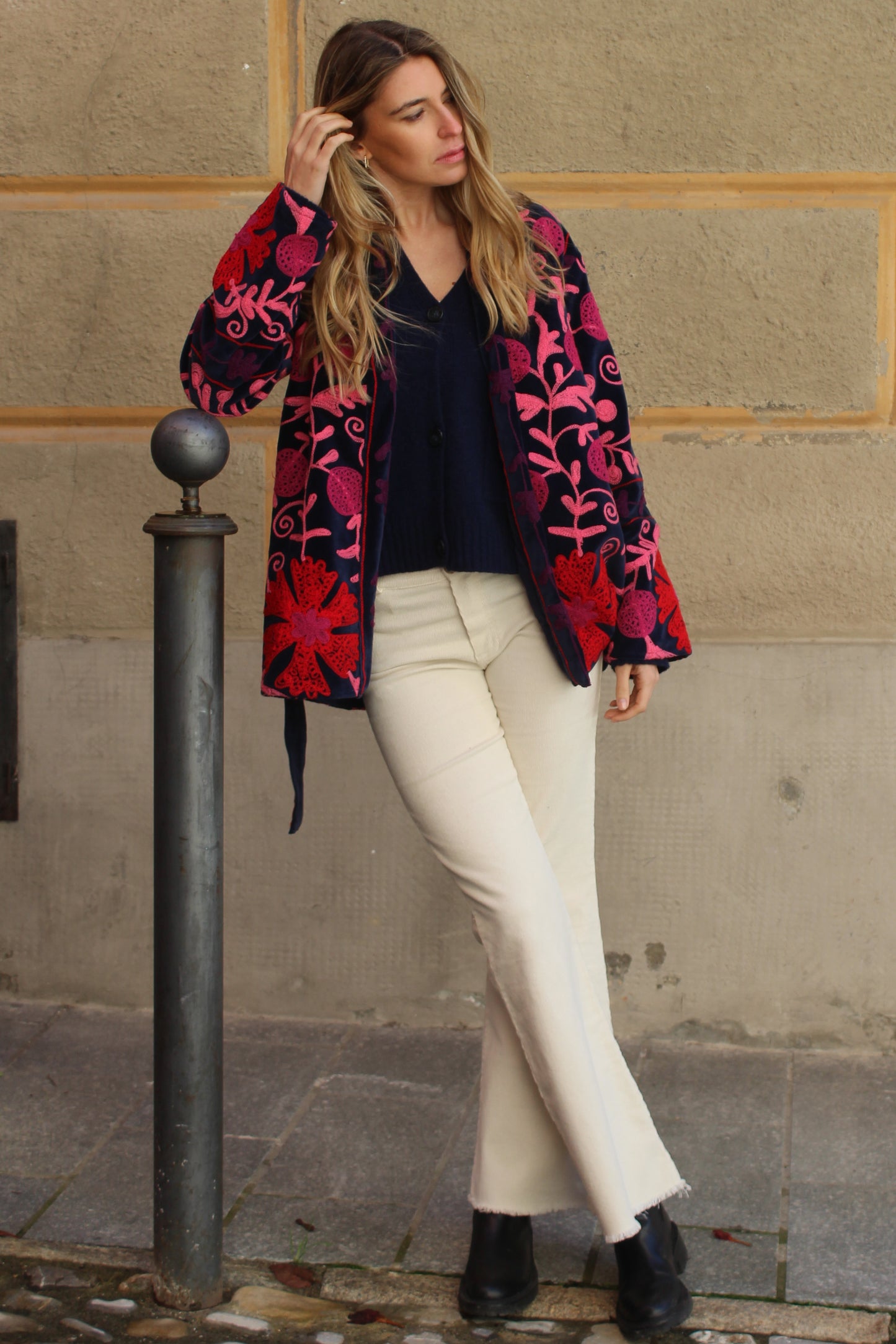 GIACCA SUZANI CORTA 8