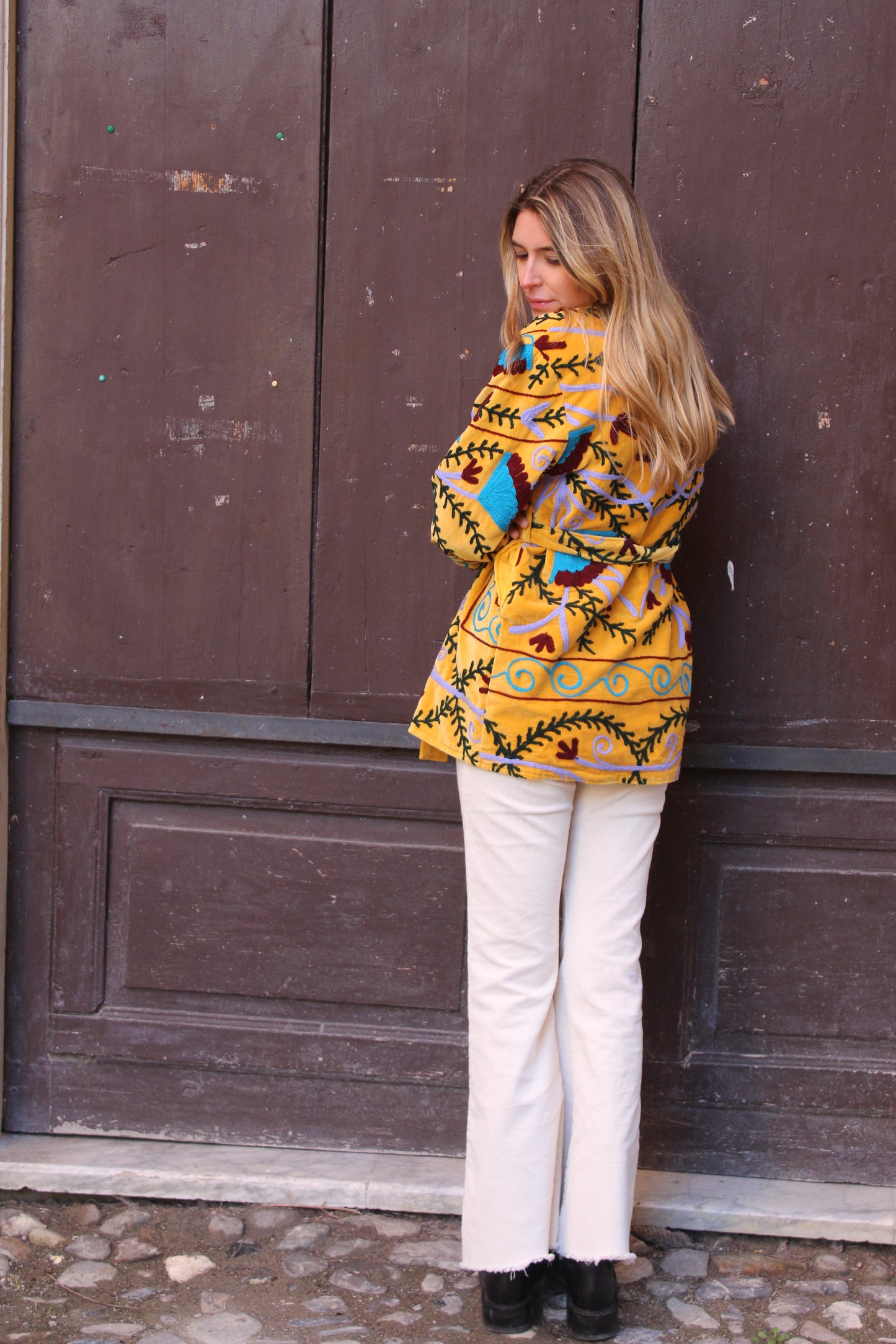 GIACCA SUZANI CORTA 11