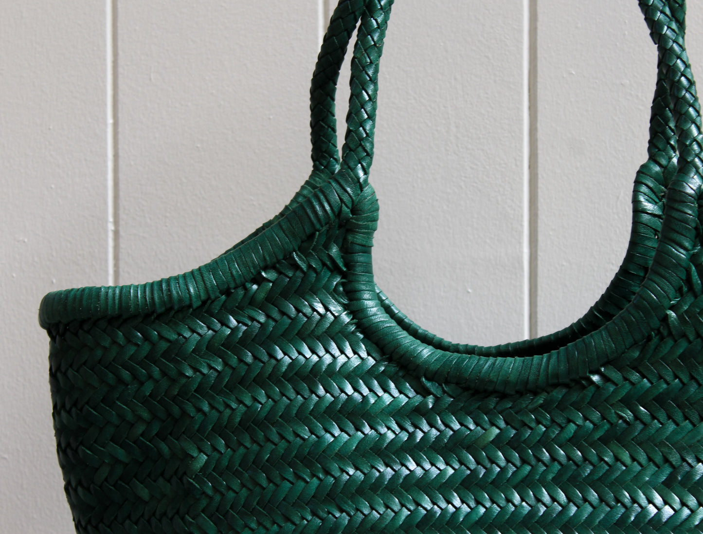 BORSA IN PELLE INTRECCIATA VERDE