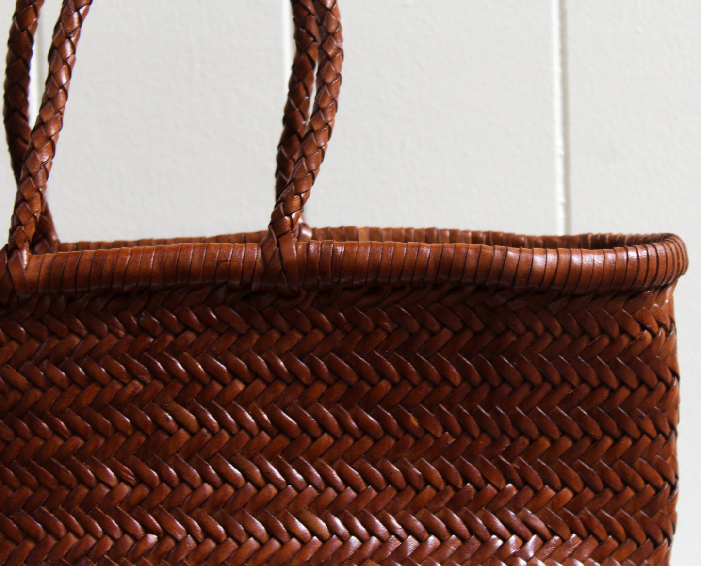 BORSA IN PELLE INTRECCIATA CUOIO