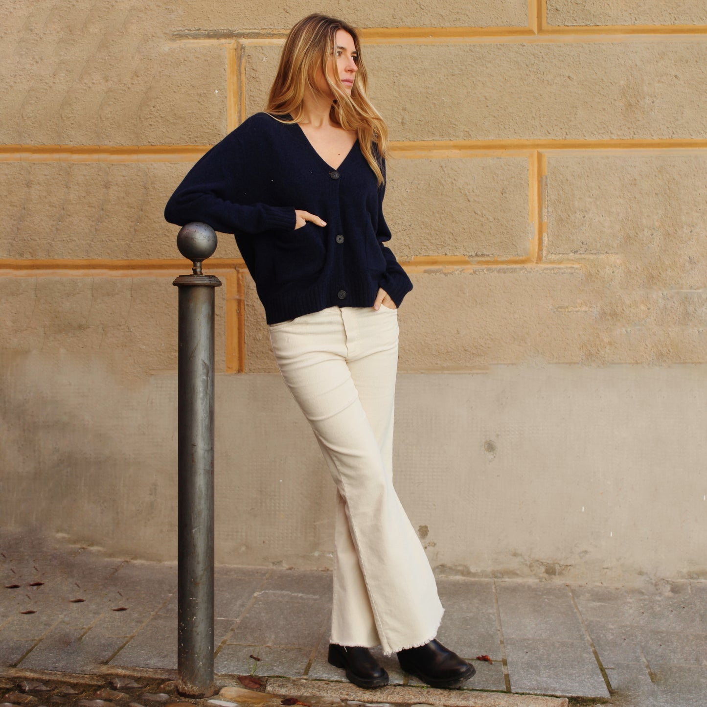 PANTALONE IN VELLUTO AVORIO