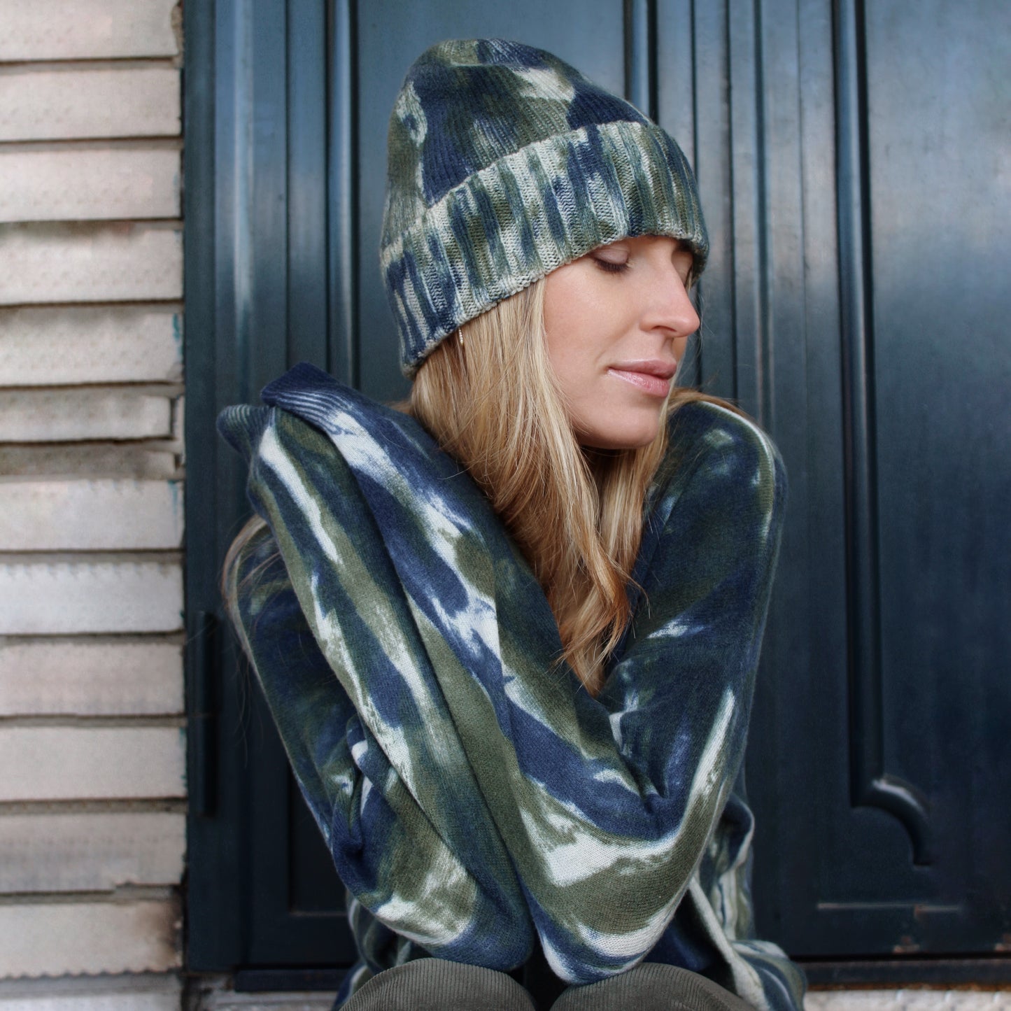 CUFFIA UNISEX IN 100% CASHMERE RIGENERATO