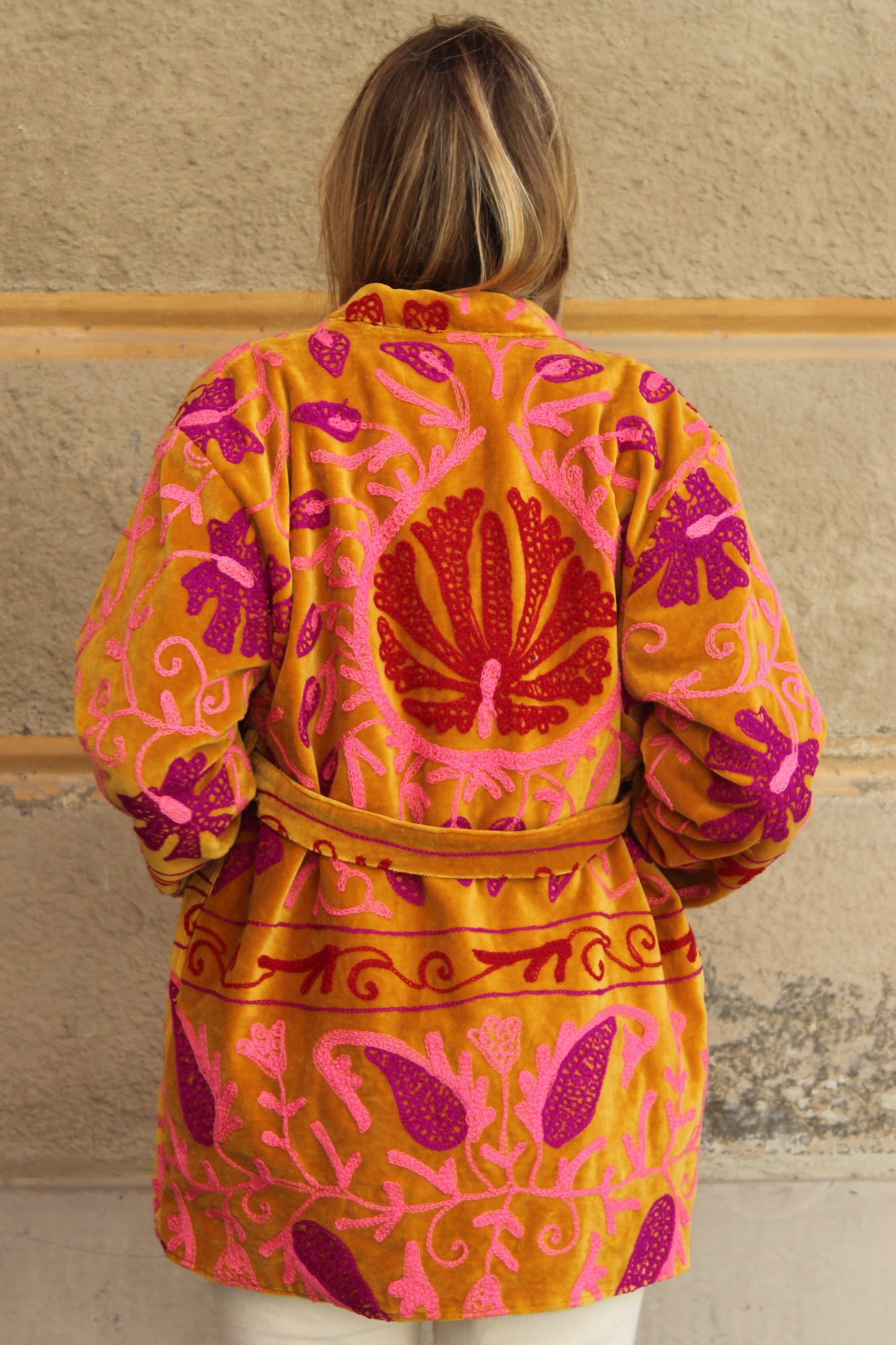 GIACCA SUZANI CORTA 15