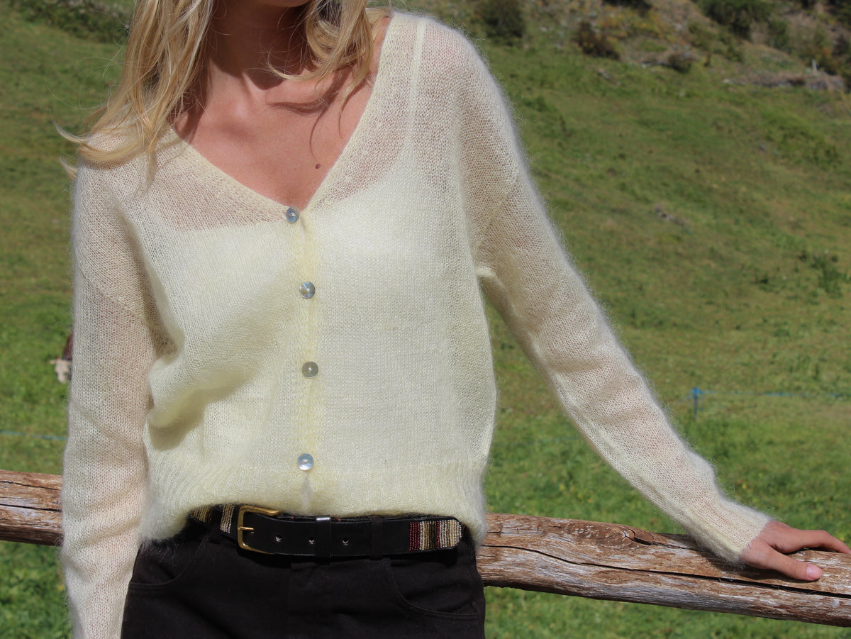 CARDIGAN BURRO