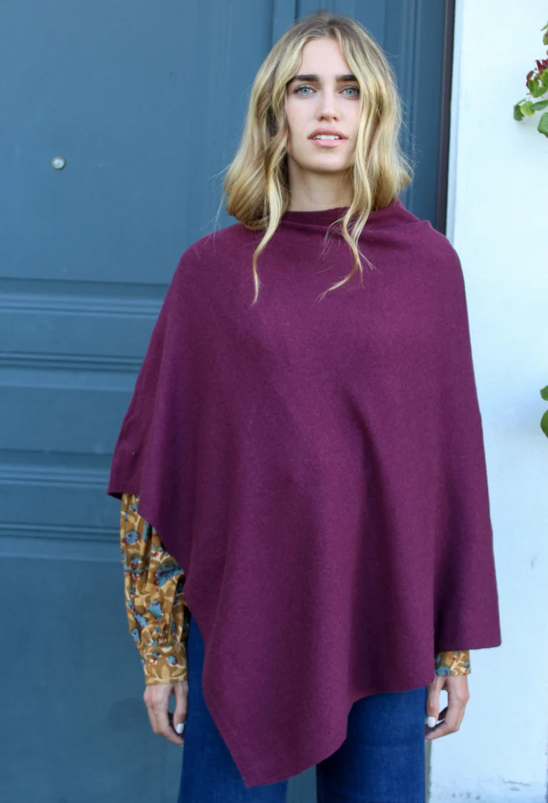PONCHO MELANZANA