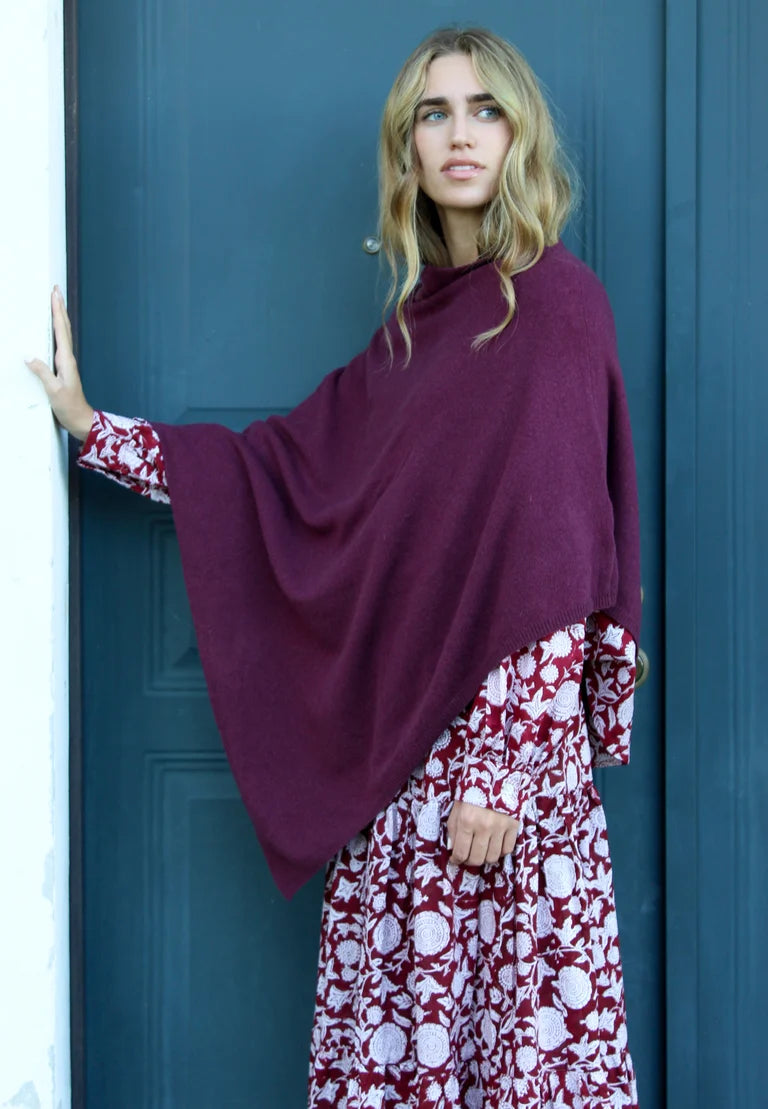 PONCHO MELANZANA