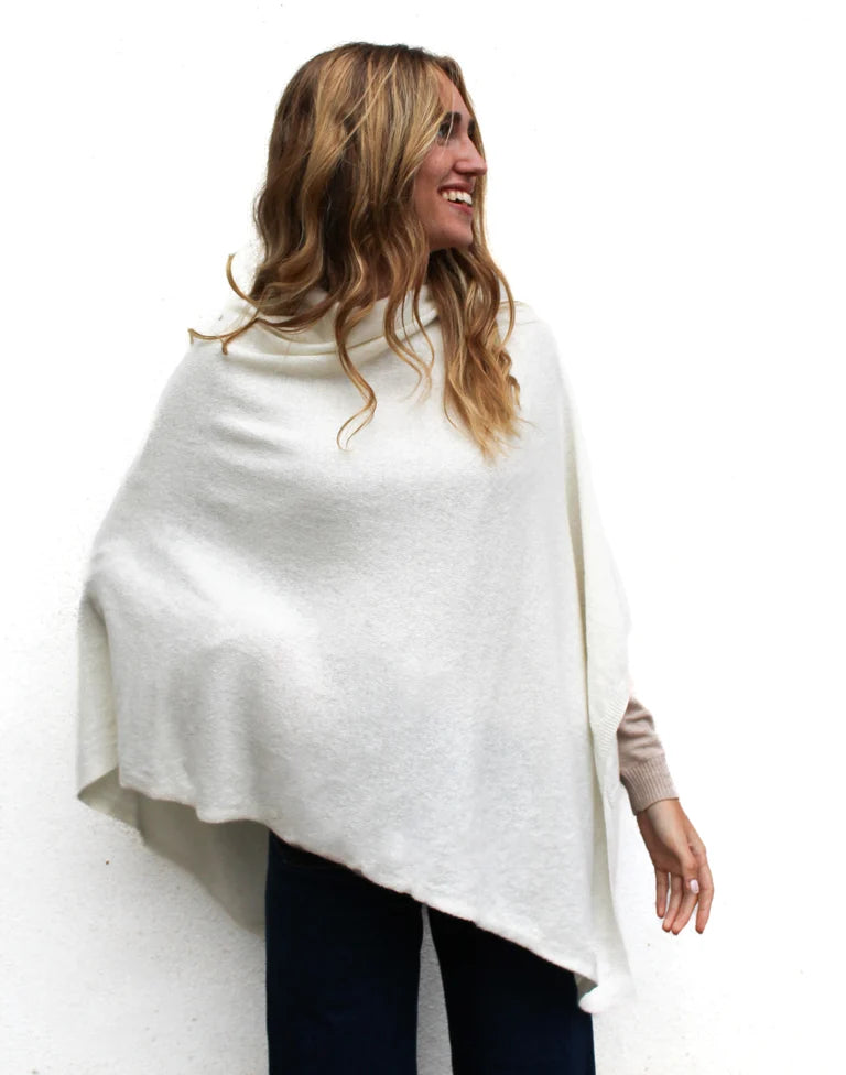 PONCHO BIANCO