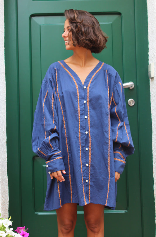 CAMICIONE IN COTONE CON PIZZO A CONTRASTO 1