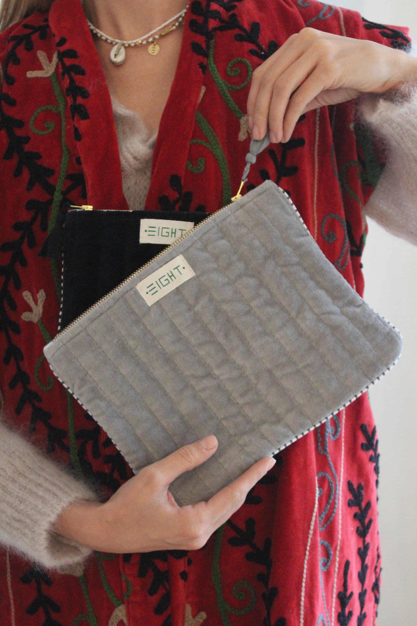 BUSTINA IN VELLUTO III