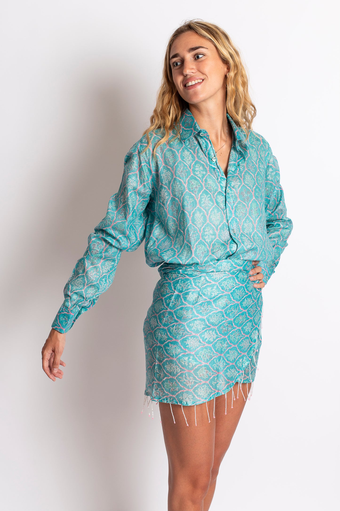 COMPLETO CAMICIA E PAREO CON PERLINE 11