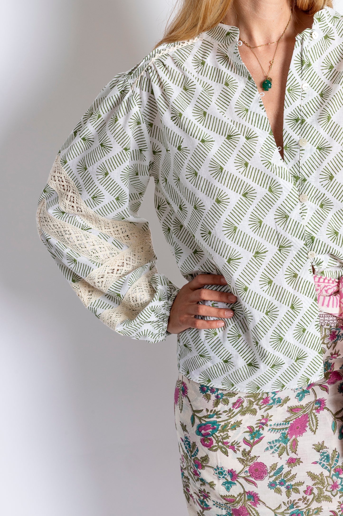 CAMICIA COLLO COREANA 13